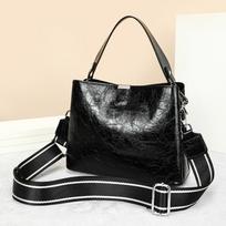 Hot selling genuine leather shoulder bag, multifunctional and fashionable commuting crossbody bag, multiple compartments, niche design handbag juoda