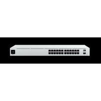 Switche Ubiquiti UniFi (16x1000Mbps, PoE 802.3af/at, 2xSFP, LCM displej) 42 W POE | USW-16-POE