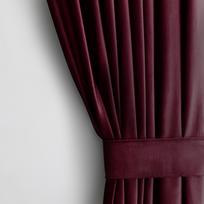 Naktinė užuolaida Restilo Velvet, raudona sp., 140 cm x 270 cm