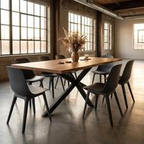 "Casa Massiva" valgomojo stalas 180 x 90 cm Mediena 40 mm Ąžuolo spalvos voratinklinis rėmas Juodos medienos lentelės stalas