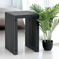"DanDiBo" lentjuostės taburetė Metalinė juoda kvadratinė bazė 45 cm Kietasis modernus šoninis stalas su lentjuostėmis (aukštis 45 cm/M)