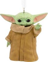 Hallmark "Žvaigždžių karai: Mandalorianas" Kūdikis Yoda Grogu iš dervos Kalėdų papuošalas