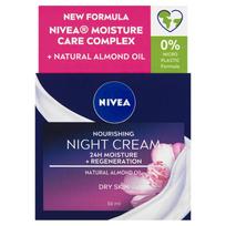 Nivea Nourishing regenerative night cream for dry and sensitive skin Essential s 50 ml 50ml veidui