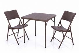 Sulankstomas kvadratinis rotango dizaino stalas 86x86x74 cm + 2 kėdė