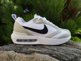 Nike Air Max Dawn
