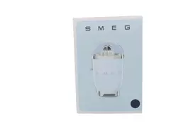 „Smeg“ citrusų spaustuvas CJF11NBEU