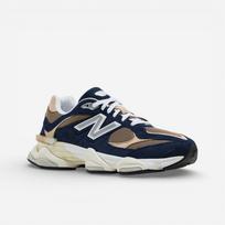 New Balance 9060 Tamsiai mėlyna 43 mėlyna
