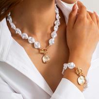 European & American Irregular Pearl Necklace: Luxurious Metallic Clavicle Chain Set KTJ