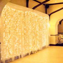 Šviesos užuolaida su 600 LED, 6m x 3m – šiltai balta
