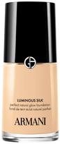 Skystas makiažo pagrindas Giorgio Armani Luminous Silk, 3 fair - warm golden, 30 ml