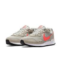 Nike Wmns Venture Runner Wide Light Bone Magic Ember DM8454-005 EU 36.5 kaulas