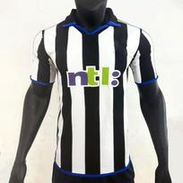 00-01 Newcastle namų retro futbolo marškinėliai Double Extra Large juoda/balta