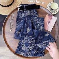 Winter 2026 High-Waisted Blue Chic Retro Embroidered Jeans - Plus Velvet Thickened Straight Leg Pants 29 (115-125 lbs)