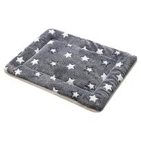Flannel Warm Dog & Cat Mat: Bite-Resistant, Easy-to-Clean, Cozy Nesting Blanket. 35x25 cm
