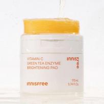 Innisfree Vitamin C Green Tea Enzyme Brightening Pad 170ml (60 Pads)