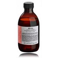 Davines Alchemic Shampoo For Natural & Coloured Hair Red dažantis šampūnas raudoniems ir raudonmedžio atspalvio plaukams - 250 ml.