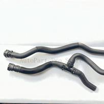 2 vnt. RADIATORIAUS trišakės vandens žarnos įleidimo ir išleidimo rinkinys 2010–2015 m. Chevrolet Cruze 95390887 95390883 9075007 9075008
