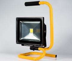 VOLTENO NEŠIOJAMAS LED PROŽEKTORIUS 30W