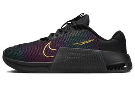Nike Metcon 9 Premium Juoda Uogų Raudonumo Auksinė Moteriška FB7151-001 36.5