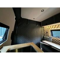 1 vnt. kemperio dygsniuotas tamsinantis šilumos pertvaros dangtelis Fiat Ducato, Peugeot Boxer, Citroen Relay, Ram Promaster kemperio priedams 1pc