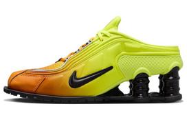 Martine Rose X Nike Shox MR4 „Safety Orange“ DQ2401-800 36