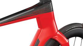 Plento dviratis BMC Teammachine R 01 Five Metallic Red/Carbon 2027 54 cm, 54