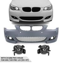 M look Priekinis Bamperis skirtas BMW E60 / E61 PRE-LCI (03-07) su 24 mm PDC angomis, su skaidriais priešrūkiniais