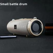 Nešiojamas belaidis Bluetooth garsiakalbis IPX7 vandeniui atsparus lauko HIFI kolonos garsiakalbis Žemųjų dažnių garsiakalbis Stereo garsiakalbis FM radijas TF Boom Box