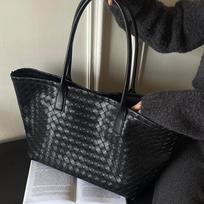 High-end, Light Luxury, Large-capacity Tote Bag, Cowhide Shoulder Bag, Genuine Leather Underarm Bag juoda