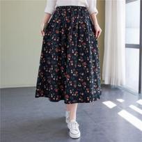 Gėlėta midi suknelė moterims vasarai, vidutinio ilgio iki ilga, aukštas juosmuo, A formos, oversized, liekninanti, medvilninė, didelio ploto skėčio sijonas M tamsiai mėlyna spalva