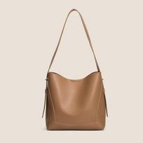 New Fashion Women's Tote Bag High-end Large Capacity Bucket Bag Soft Leather Multifunctional Practical Crossbody Bag šviesiai ruda spalva