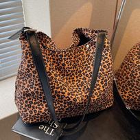 New Leopard Crossbody Canvas Bag New Fashion Niche Shopping Bag Large Capacity Single-shoulder Canvas Bag
