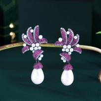 CMM Glamorous Fuchsia Red Cubic Zirconia Pave Flower Leaf Long Artificial Pearl Dangle Drop Party Wedding Earrings for Women įvairiaspalvis