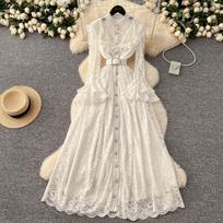 2025 French Women's Dress High-end Fungus Edge Splicing Single-breasted Waist Lace Embroidered Dress S balta