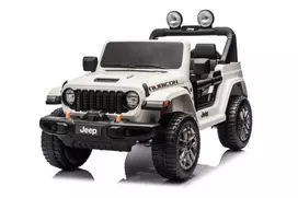 Jeep Wrangler Rubicon LIFT White Vehicle