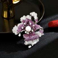 Moteriška lengvos prabangos dizaino elegantiška trimatė bijūno gėlės sagė, madinga ir universali nišinio dizaino sagė