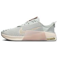 Nike Metcon 9 EasyOn Šviesiai Sidabrinės Guavos Ledo Moteriški Bėgimo Bateliai Pilki Mica-Žali Šviesiai Dramblio Kaulo DZ2540-002 39
