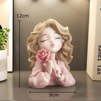Lovely Wave Haired Girl Figures Rose Flower Statue Desk Decoration Exquisite Character Resins Sculpture Room Aesthetics Decor rožinė