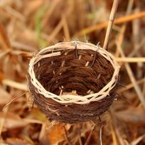 Handwoven Bamboo Bird Nest Breeding Cave Outside Birdhouse House Hanging Hut for Cardinals