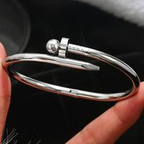 Luxurious Stainless Steel Round Bead Nail Bracelet Stainless Steel Vacuum Plating