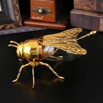 New diamond-encrusted bee sugar cup household European high-end kitchen with spoon seasoning box storage tank light luxury home ornament double-winged little bee [gold style]