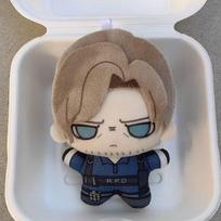 10cm minkštas Resident 9 Leon Scott Kennedy pliušinis žaislas Pliušinis Evil9 Leon lėlės Kuprinės dekoratyviniai pakabukai Gimtadienio dovana