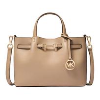 Michael Kors Carson Logo Peties rankinė per petį Maža moteriška rankinė Smėlio spalvos 35F5G2ZS5V-CAMEL Basic Set (Bag+Dust Bag)