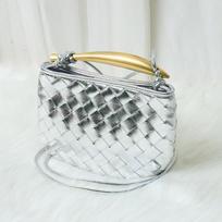 Cowhide woven bag soft leather metal bing handbag fashionable personality oblique span genuine leather women's bag small (20 * 2.5 * 12CM) sidabras