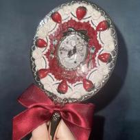 Flower Knows Strawberry Cupid Series Handheld Makeup Mirror alizarino tamsiai raudona spalva