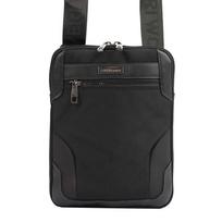 Vyriška juoda crossbody rankinė Coveri World CW2261 su reguliuojamu dirželiu