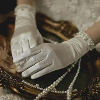 Naujas Atvykimas Dramblio Kaulo Vestuvinės Pirštinės Pigios Gant Mariage Moteris Nuotaka Vestuvinės Pirštinės Su Karoliukais Perlai Vestuvių Aksesuarai 2024