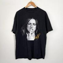Tate McRae 2025 Portrait With Signature T Shirt Full Size S5XL KK407 Unisex T-Shirt XL