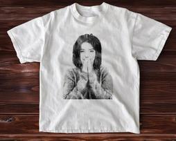 Björk Debiutinio Albumo Dainininkė Retro Balti Unisex Marškinėliai Dydis S5XL Unisex Marškinėliai S