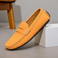 Madingi vyriški laisvalaikio batai Vyriški odiniai madingi loaferiai Rankų darbo mokasinai Atsitiktiniai vaikščiojimo batai Patogūs vyriški vyriški slip-on plokštapadžiai 38 geltona